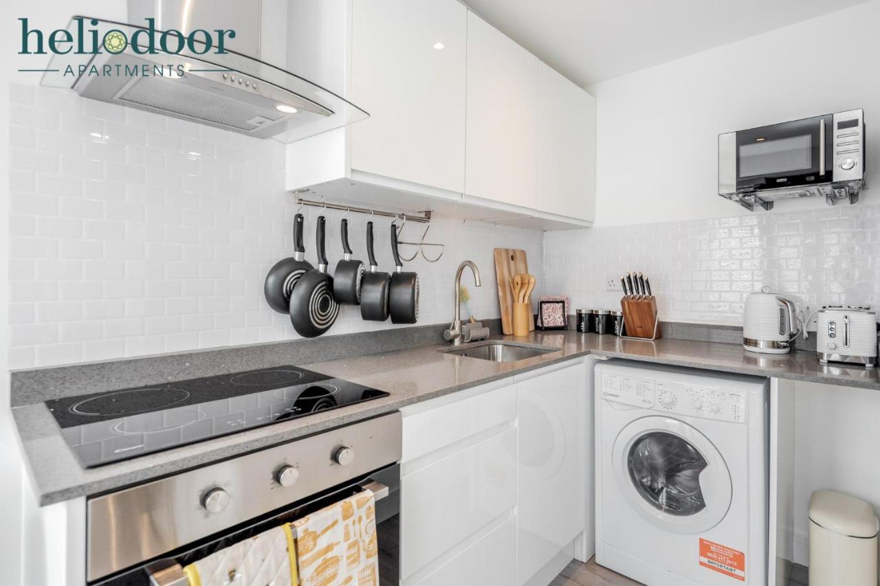 Milton Keynes Apartments, Sleeps Up To 5, Free Parking, Free Wifi & Movies, 7 Mins Drive To Milton Keynes Central Station For Direct Trains To London & The North 외부 사진