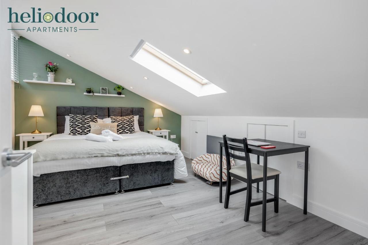Milton Keynes Apartments, Sleeps Up To 5, Free Parking, Free Wifi & Movies, 7 Mins Drive To Milton Keynes Central Station For Direct Trains To London & The North 외부 사진