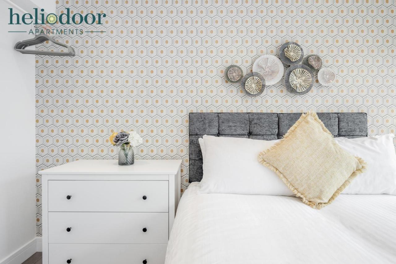 Milton Keynes Apartments, Sleeps Up To 5, Free Parking, Free Wifi & Movies, 7 Mins Drive To Milton Keynes Central Station For Direct Trains To London & The North 외부 사진