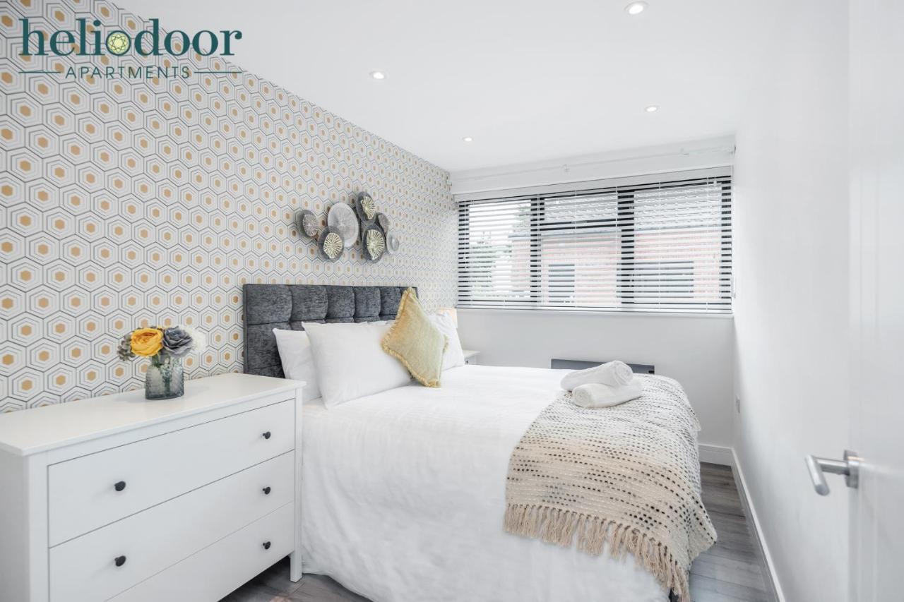 Milton Keynes Apartments, Sleeps Up To 5, Free Parking, Free Wifi & Movies, 7 Mins Drive To Milton Keynes Central Station For Direct Trains To London & The North 외부 사진
