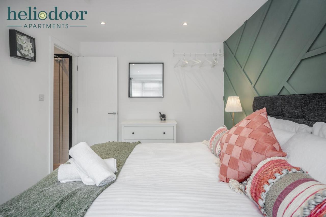Milton Keynes Apartments, Sleeps Up To 5, Free Parking, Free Wifi & Movies, 7 Mins Drive To Milton Keynes Central Station For Direct Trains To London & The North 외부 사진