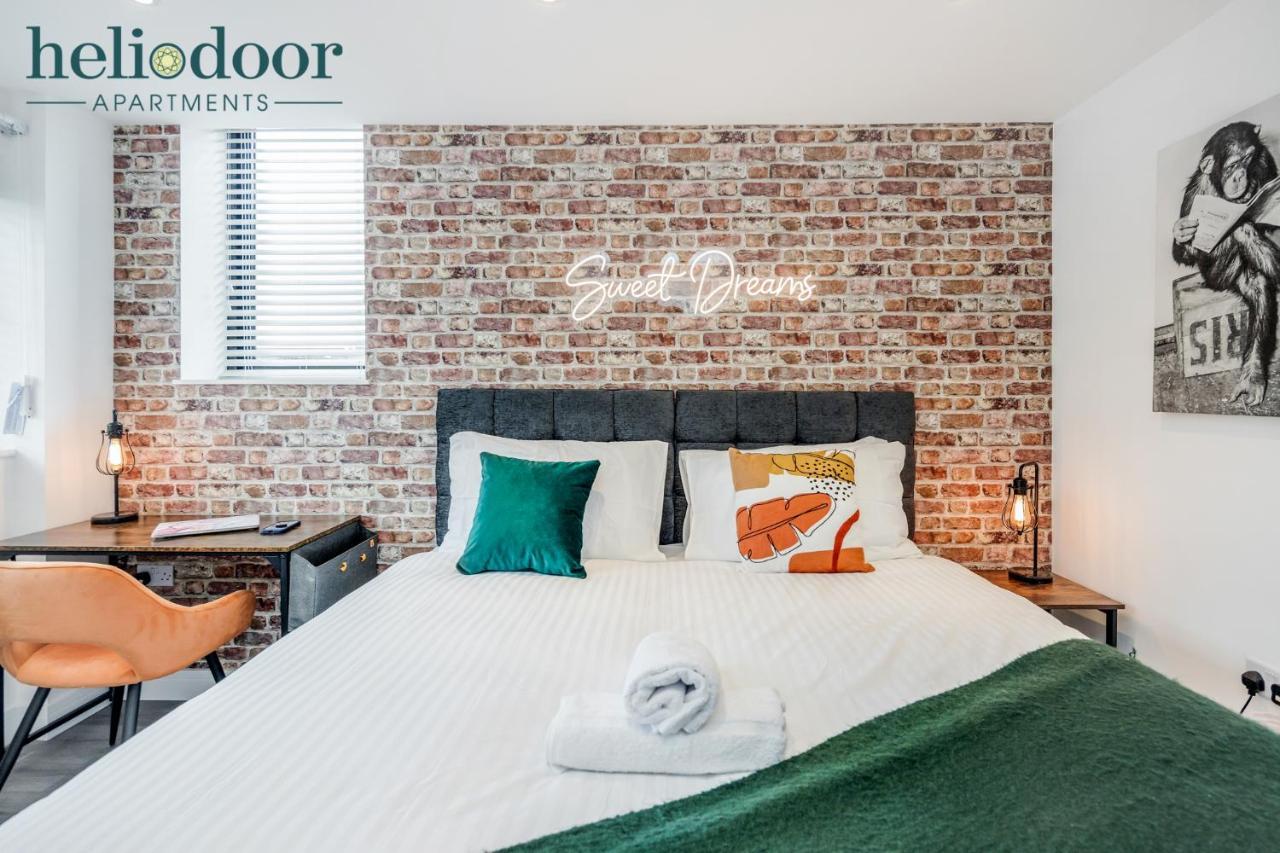 Milton Keynes Apartments, Sleeps Up To 5, Free Parking, Free Wifi & Movies, 7 Mins Drive To Milton Keynes Central Station For Direct Trains To London & The North 외부 사진
