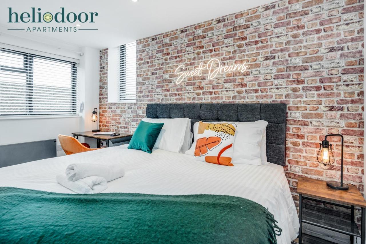 Milton Keynes Apartments, Sleeps Up To 5, Free Parking, Free Wifi & Movies, 7 Mins Drive To Milton Keynes Central Station For Direct Trains To London & The North 외부 사진